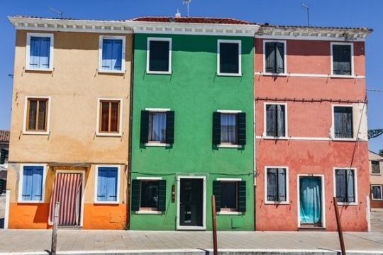 Burano island houses: discover colourful island near Venice