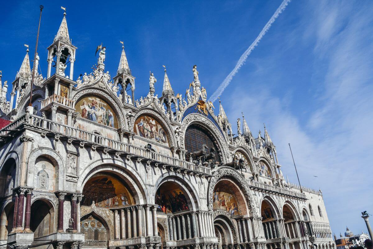 2 days in Venice itinerary: St. Mark’s Basilica also needs to be on the top of your 2 days in Venice itinerary because it is one of the greatest buildings in Europe. It's because this church blends the decorative styles of East and West. It has marble floors, beautiful artworks and golden mosaics decorated over the centuries.