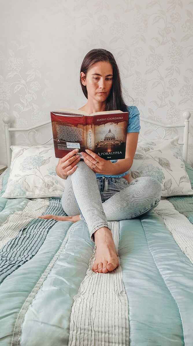 how to fuel wanderlust - read travel books
