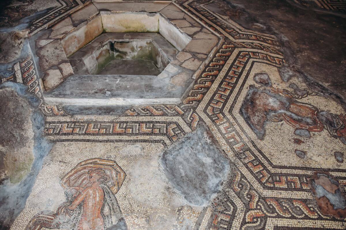 things to do in Worthing: Visiting Bignor Roman Villa is one of the unusual things to do in Worthing because it is one of the largest Roman villas open to the public in the United Kingdom. Bignor Roman Villa is famous for quality mosaic floors- some of the most complete in England.