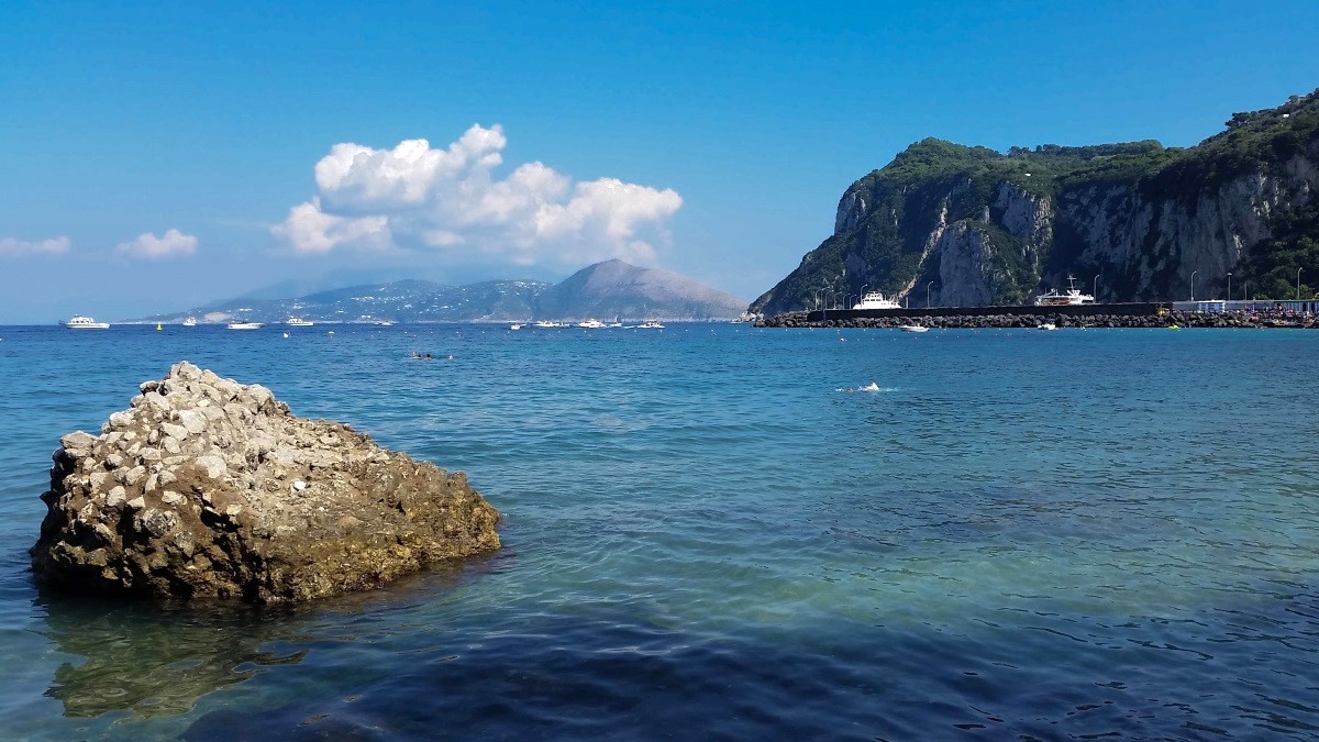 things to do on Capri - Marina Grande beach 