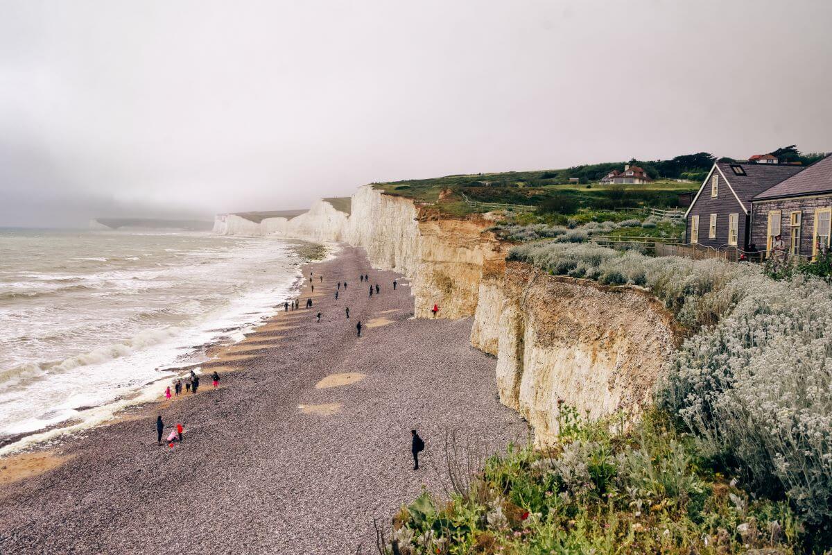 Seven Sisters is one of the great natural wonders in England, and these famous cliffs offer excellent walking possibilities and stunning sea views. 