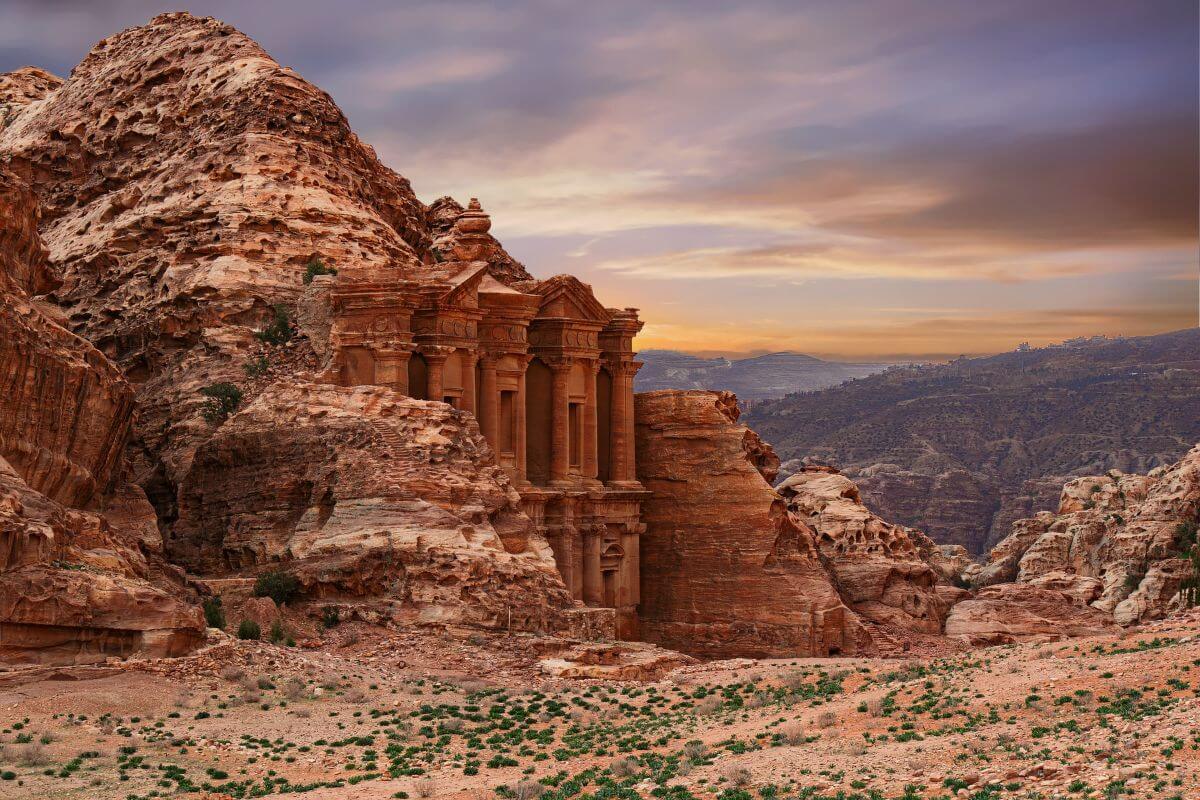 new wonders of the world - Petra in Jordan 