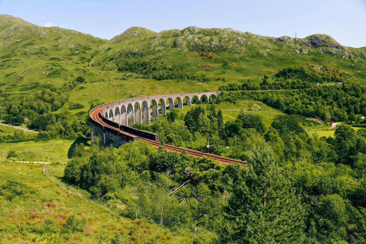 best places to visit in Scotland - Glenfinnan viaduct