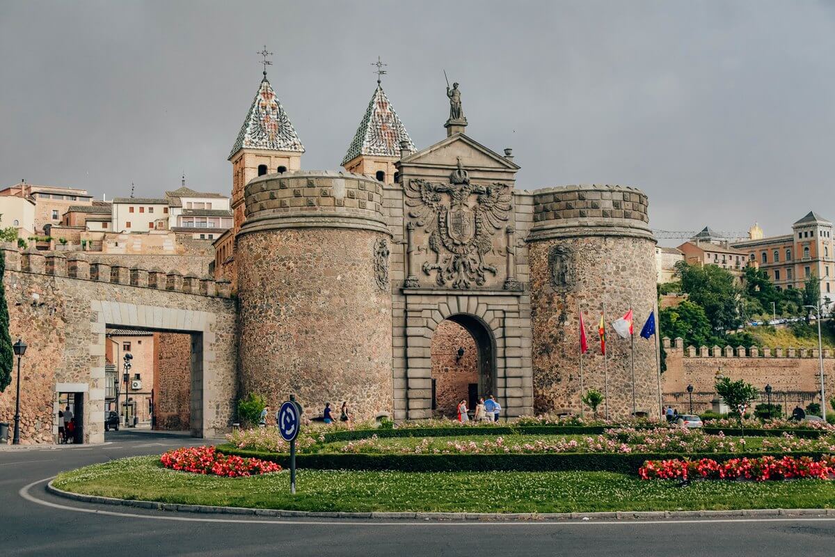 Puerta de Bisagra