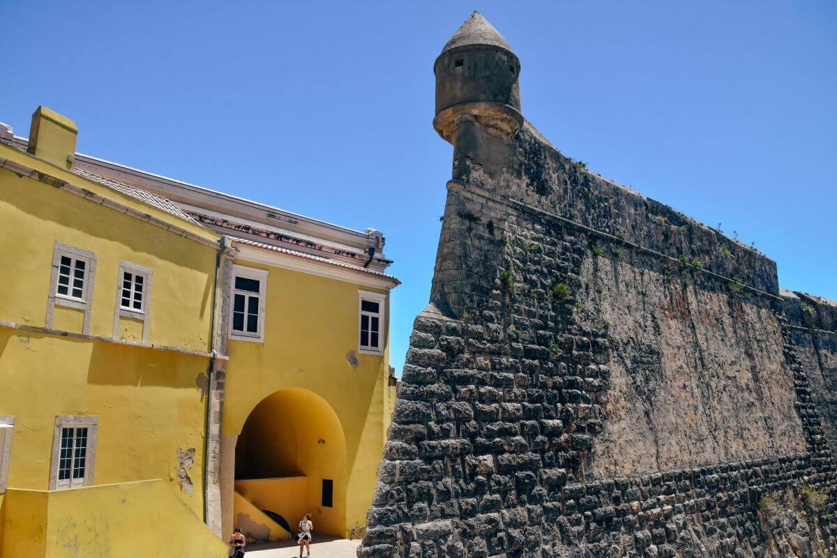 things to do in Cascais - Citadel