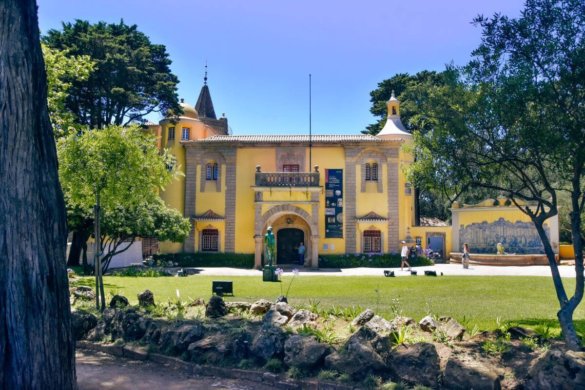 Museum Condes de Castro Guimarães