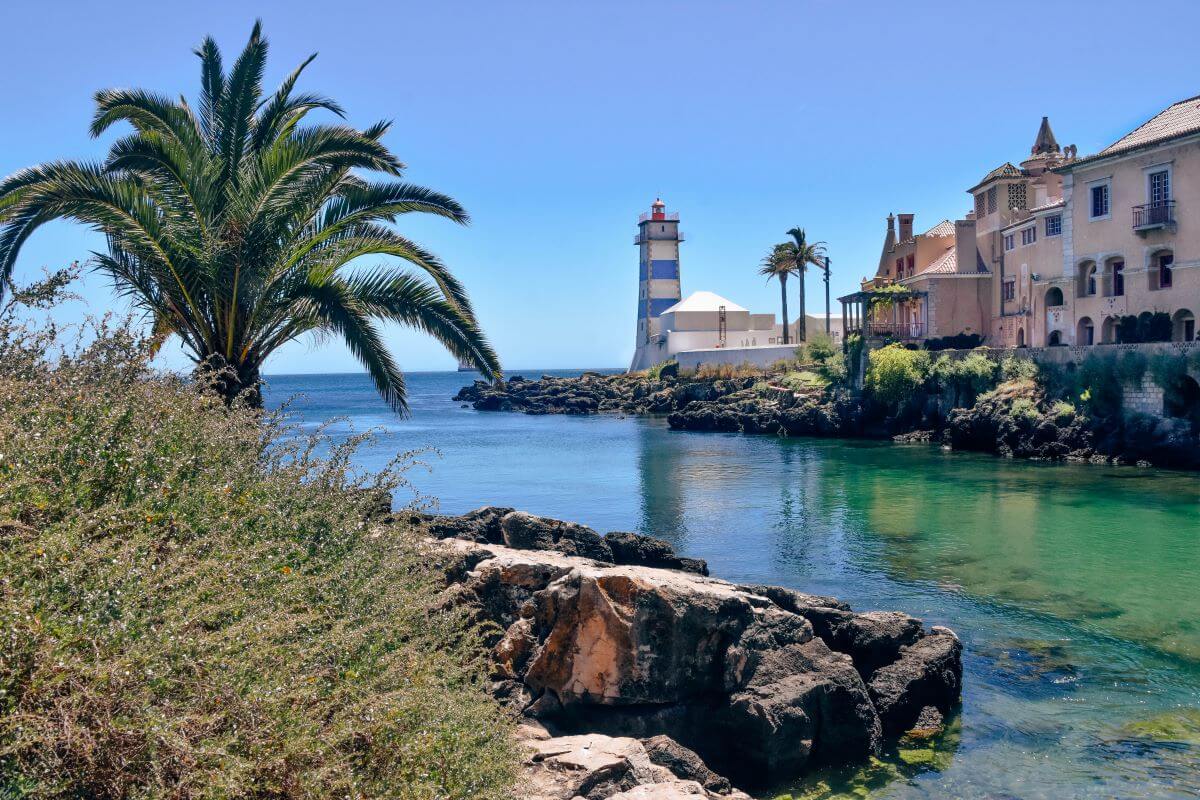 Cascais lighthouse