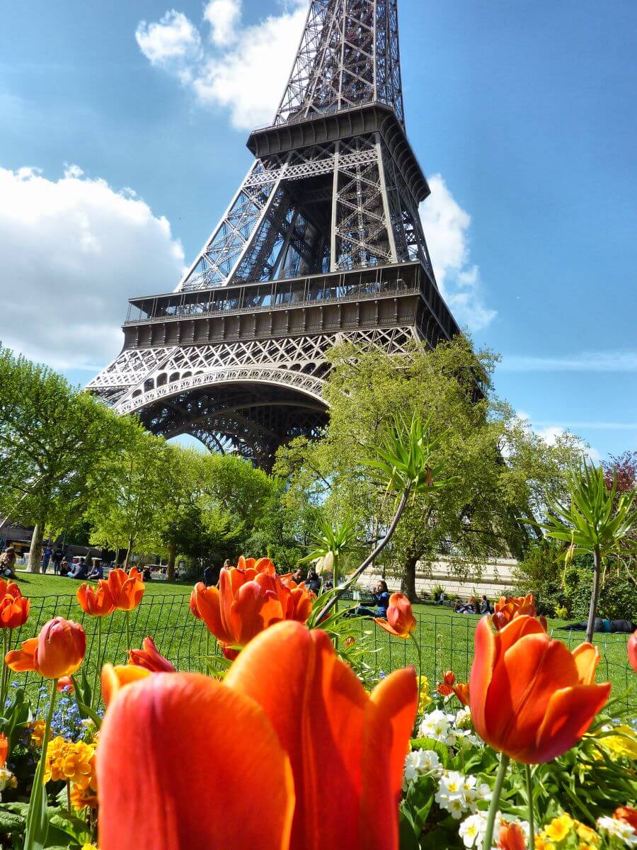 top 10 romantic destinations Europe - Paris