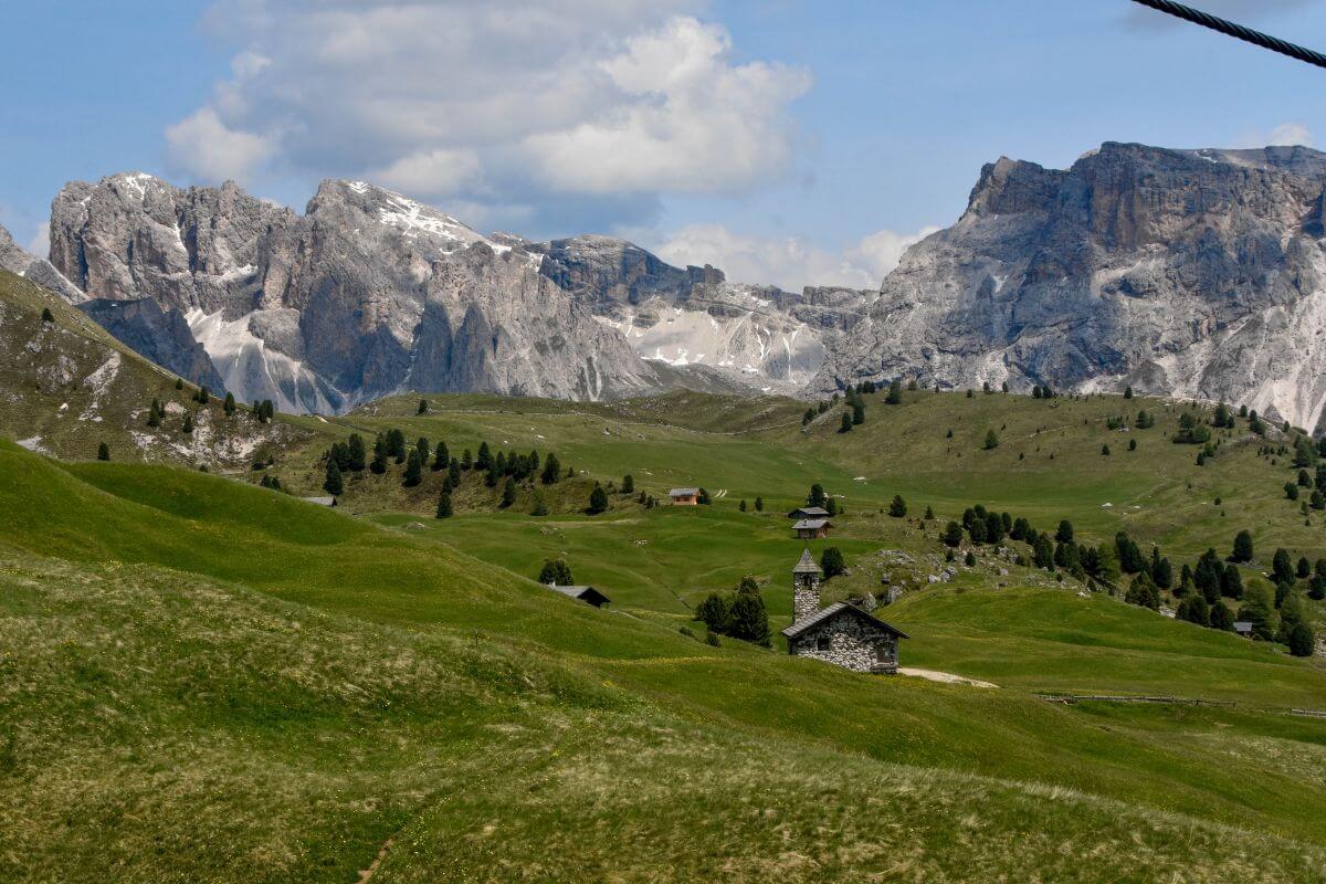 Seceda - views from Fermeda Chairlift to Seceda