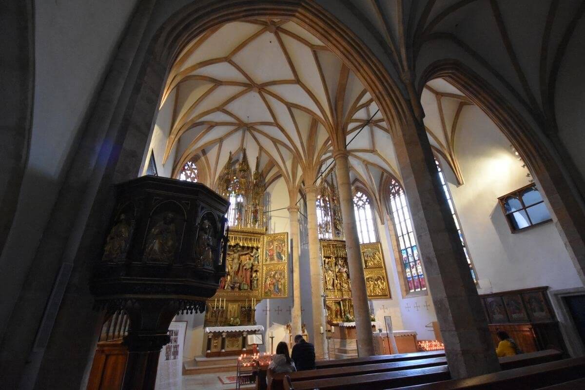winged altar by master craftsman Leonhard Astl
