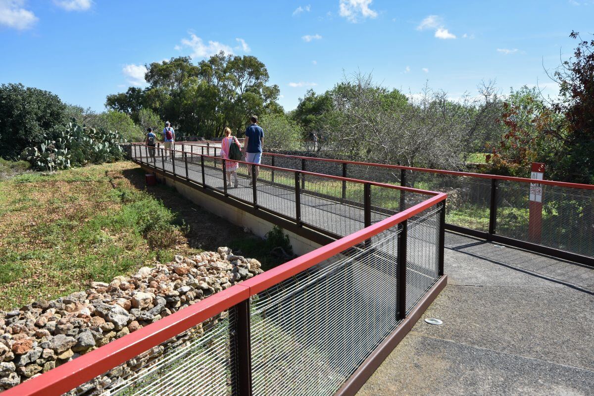 ramps connect the Information centre to the temple path