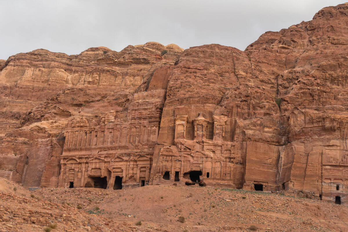 Petra facts - A City of Tombs