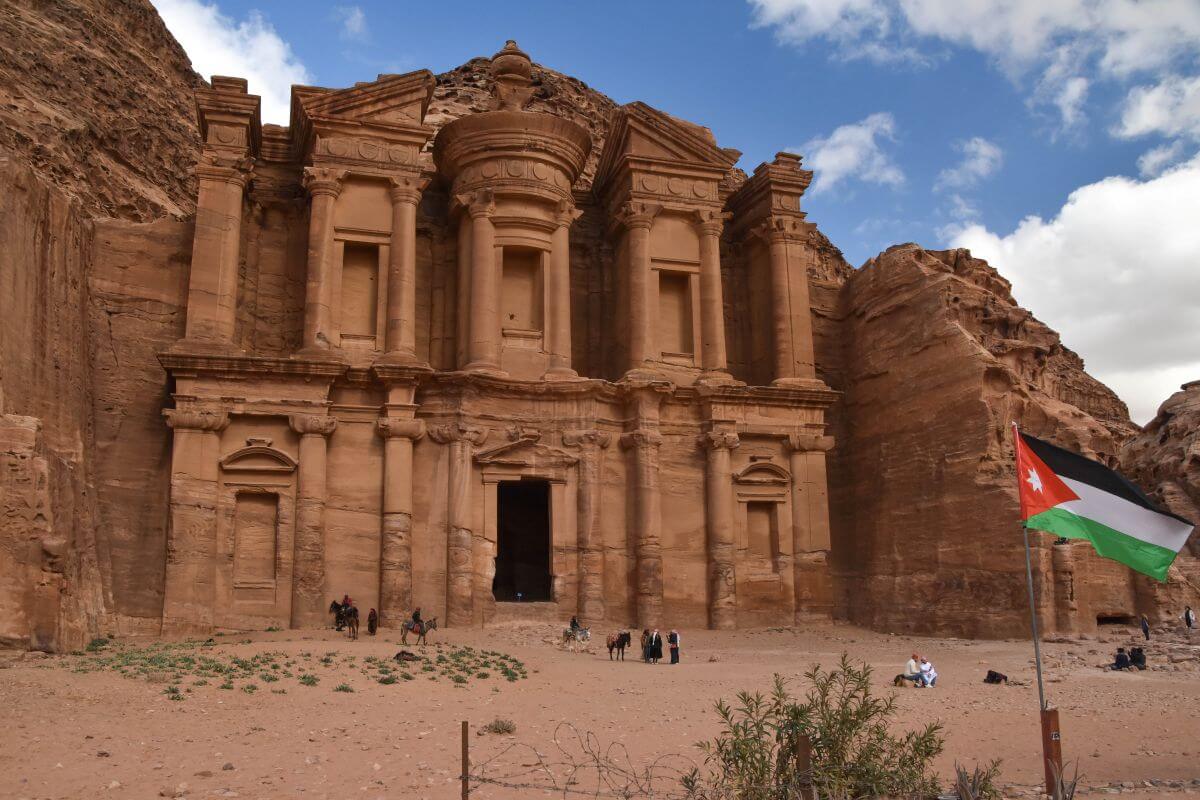 Petra Jordan facts - one of the New Seven Wonders of the World