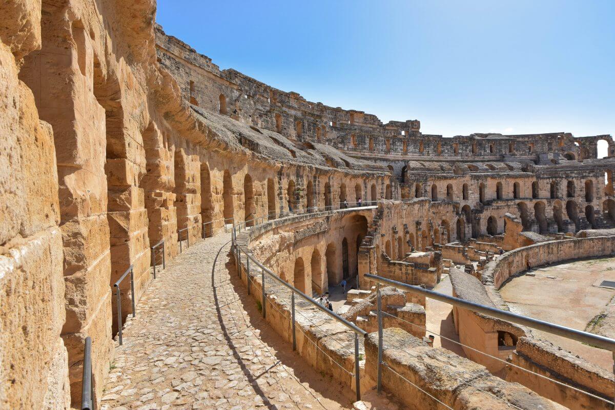 El Jem Tunisia - arcades and galleries