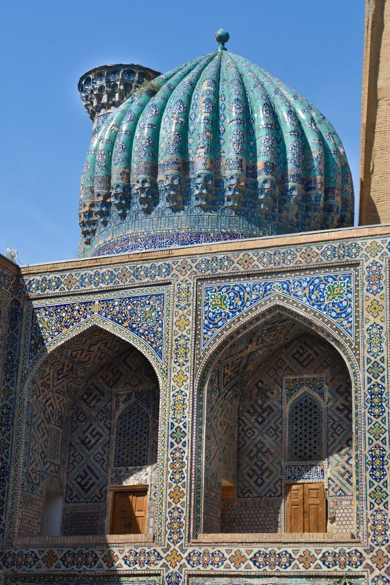 Sher-Dor Madrasa - tile details