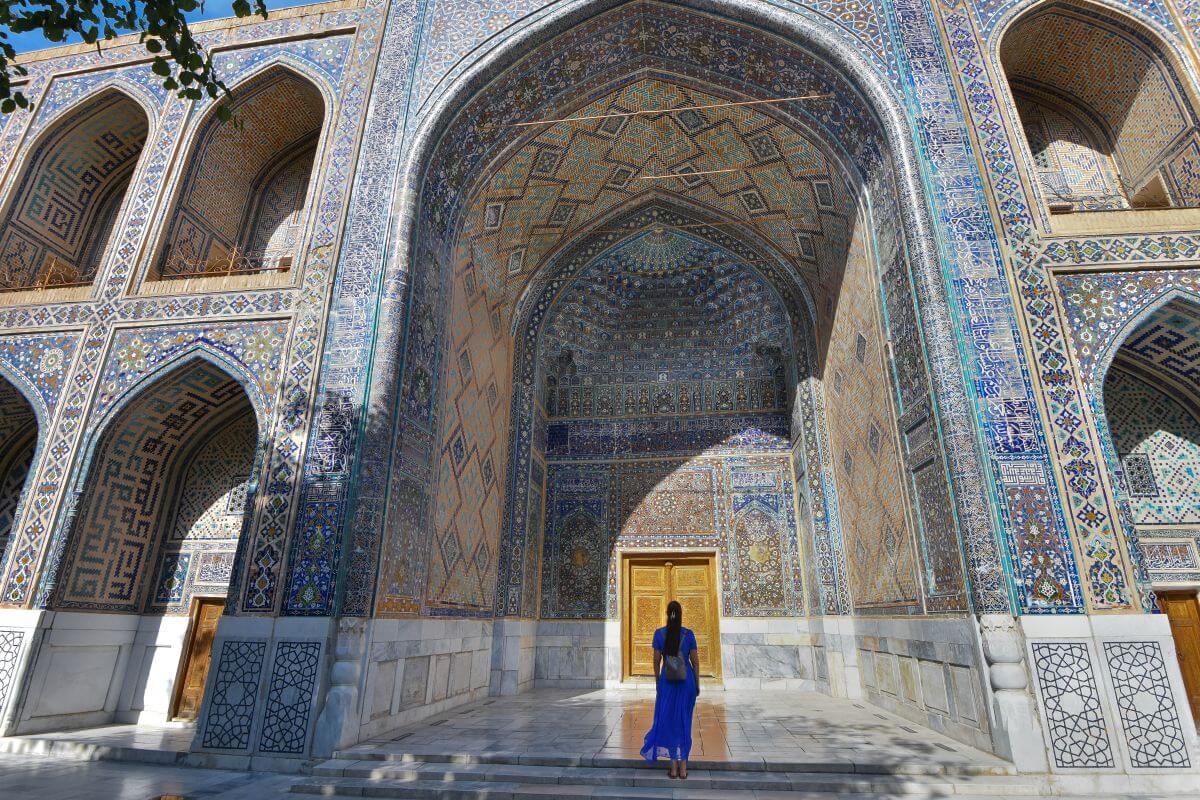 Samarkand Registan - Ulugh Beg Madrasa