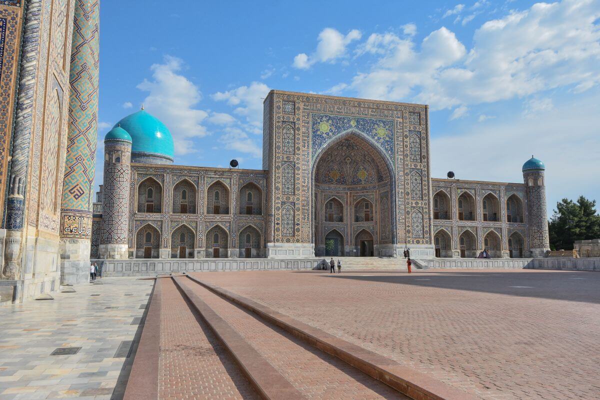 Registan Square - Tilla-Kori Madrasa