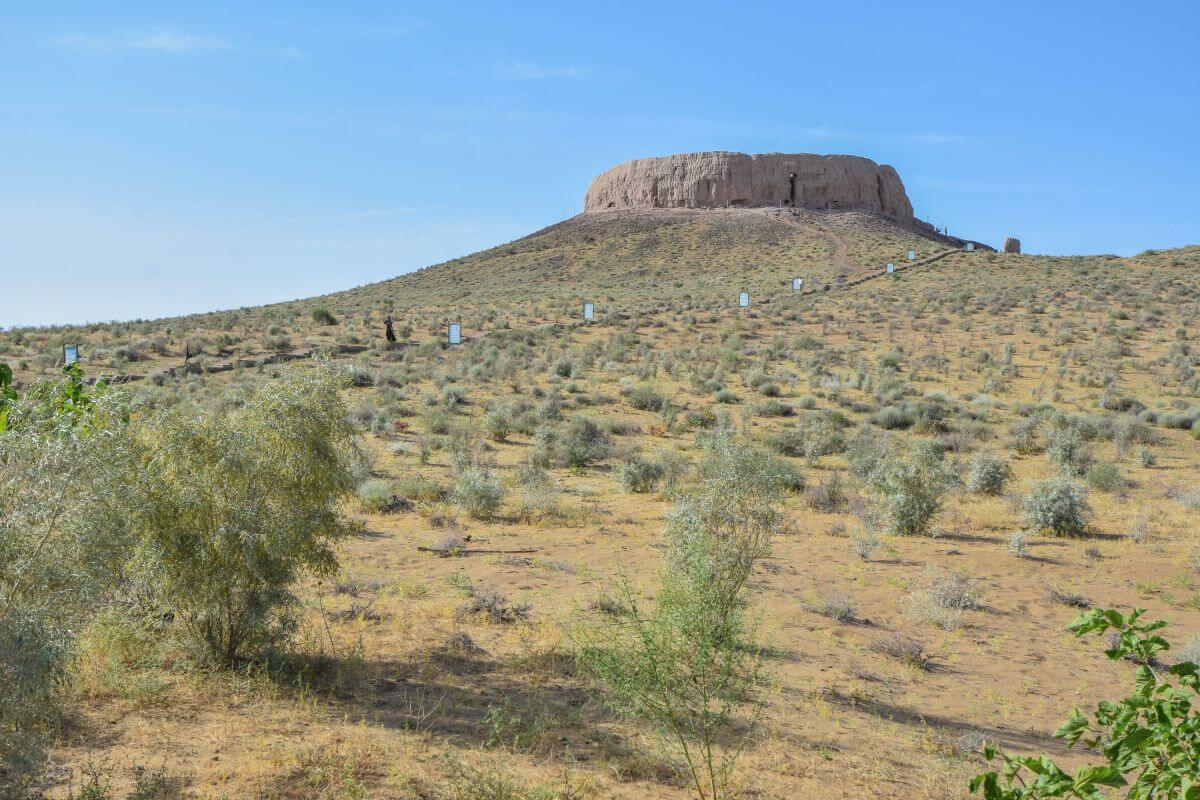 Chilpik, Tower of Silence rarity - the only purpose-built Zoroastrian dakhma identified in Uzbekistan