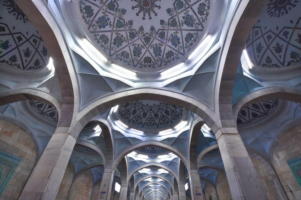 Tashkent Metro - Underground Art Gallery
