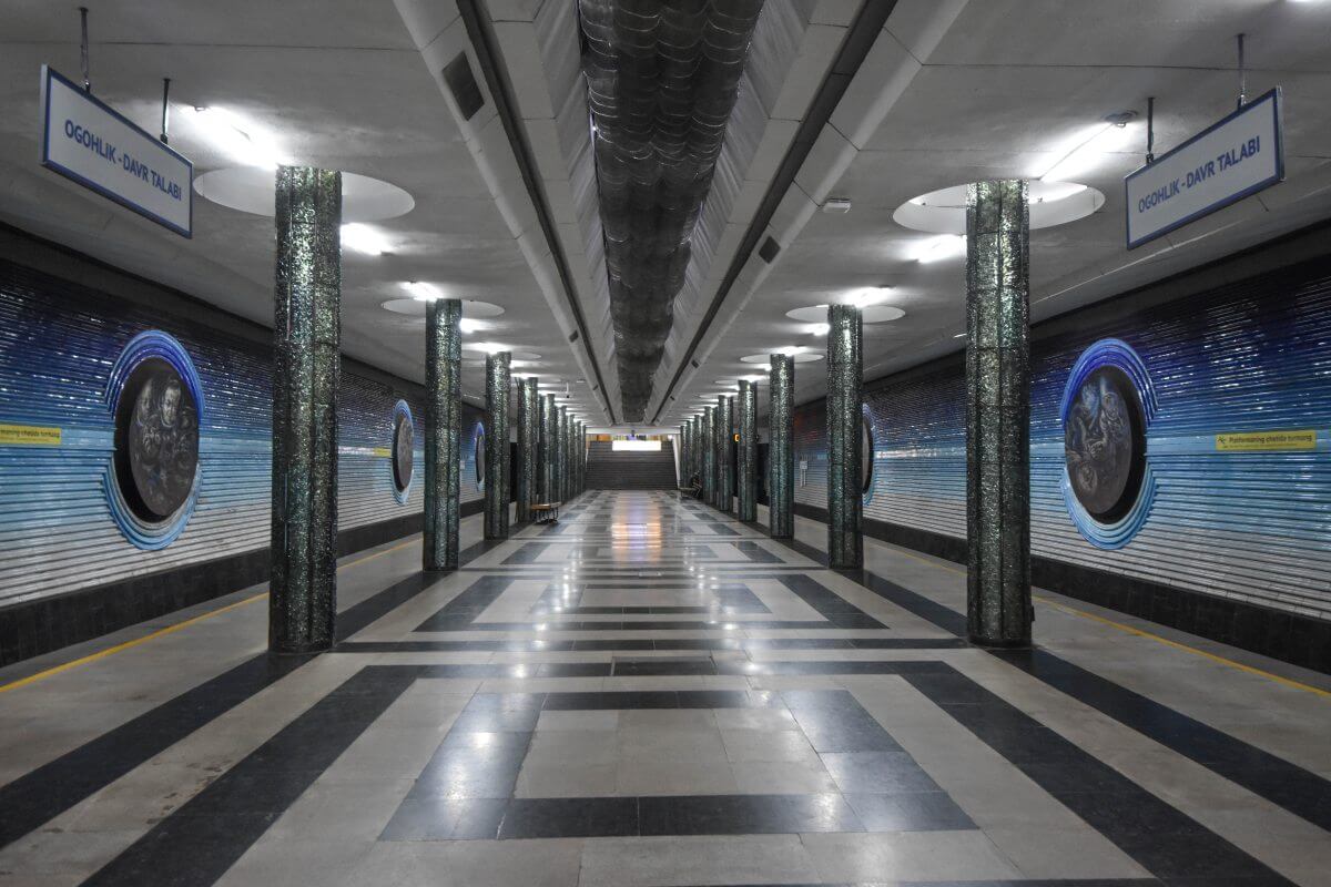most beautiful Tashkent metro stations - Kosmonavtlar
