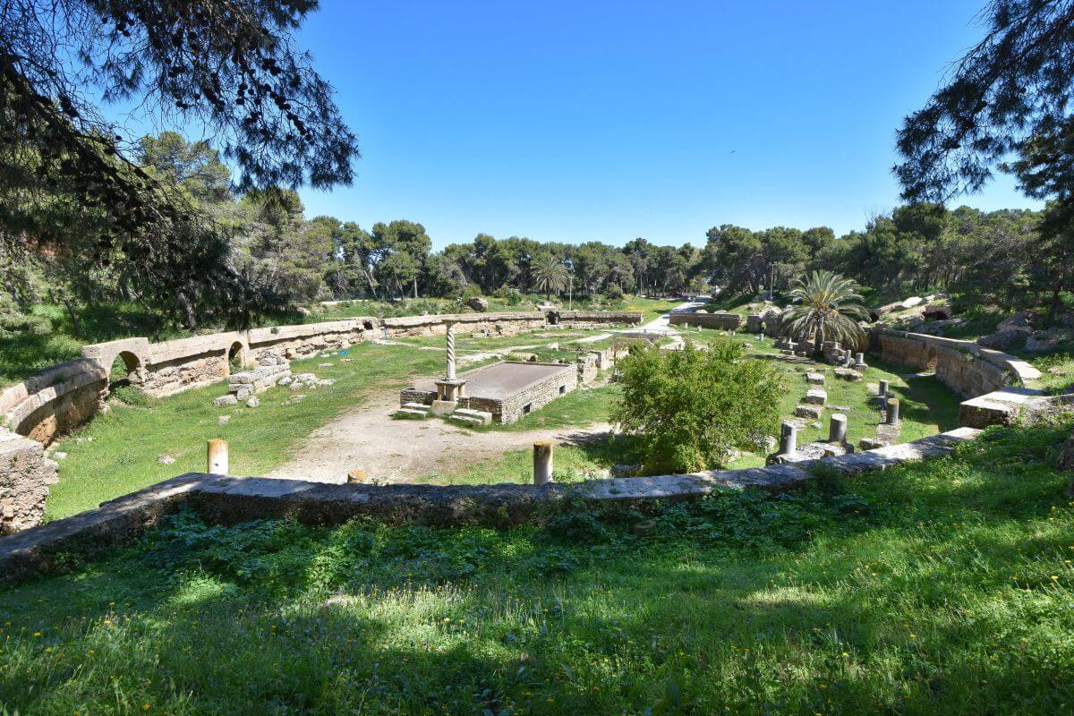 Carthage ruins - Amphitheatre (what archaeologists believe)